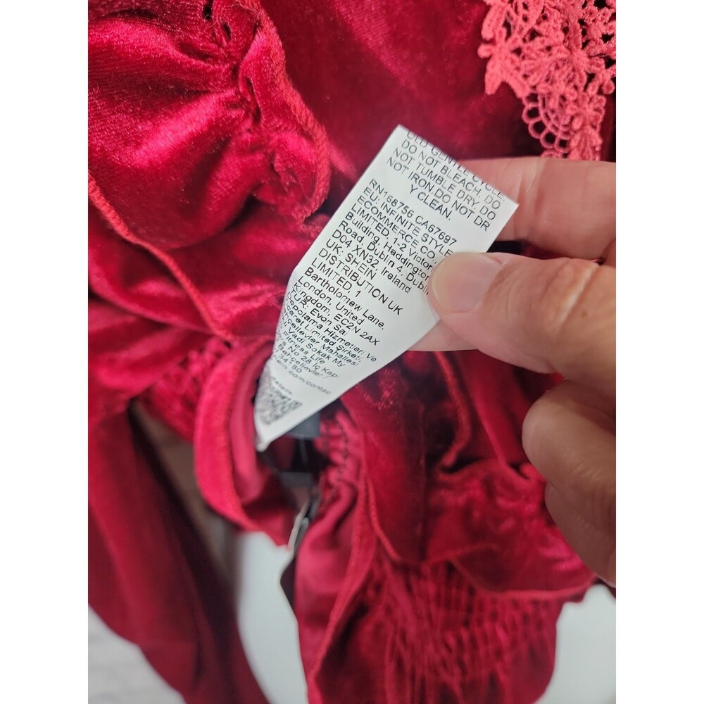 ROMWE Velvet Top 1XL Red Victorian Gothic Witch Ruffled High Neck Crochet NEW - Picture 8 of 9